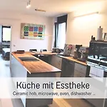 Rheinblick7 - Spektakulaerer Blick Auf Duesseldorfer Skyline - Ruhig Modern Privatparkplatz Aufzug - Anbindung An Messe Flughafen Hauptbahnhof Apartment *