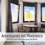 Rheinblick7 - Spektakulaerer Blick Auf Duesseldorfer Skyline - Ruhig Modern Privatparkplatz Aufzug - Anbindung An Messe Flughafen Hauptbahnhof *