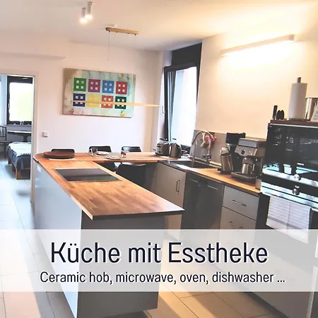 Rheinblick7 - Spektakulaerer Blick Auf Duesseldorfer Skyline - Ruhig Modern Privatparkplatz Aufzug - Anbindung An Messe Flughafen Hauptbahnhof Appartement *