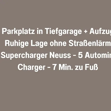 Rheinblick7 - Spektakulaerer Blick Auf Duesseldorfer Skyline - Ruhig Modern Privatparkplatz Aufzug - Anbindung An Messe Flughafen Hauptbahnhof
