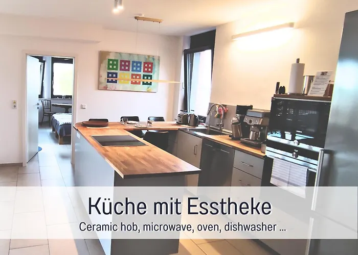 Rheinblick7 - Spektakulaerer Blick Auf Duesseldorfer Skyline - Ruhig Modern Privatparkplatz Aufzug - Anbindung An Messe Flughafen Hauptbahnhof Lejlighed *