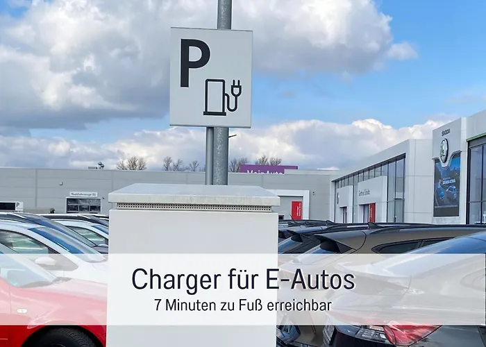 Διαμέρισμα Rheinblick7 - Spektakulaerer Blick Auf Duesseldorfer Skyline - Ruhig Modern Privatparkplatz Aufzug - Anbindung An Messe Flughafen Hauptbahnhof *