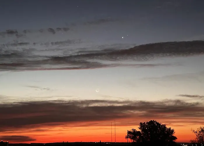 Rheinblick7 - Spektakulaerer Blick Auf Duesseldorfer Skyline - Ruhig Modern Privatparkplatz Aufzug - Anbindung An Messe Flughafen Hauptbahnhof * Neuss